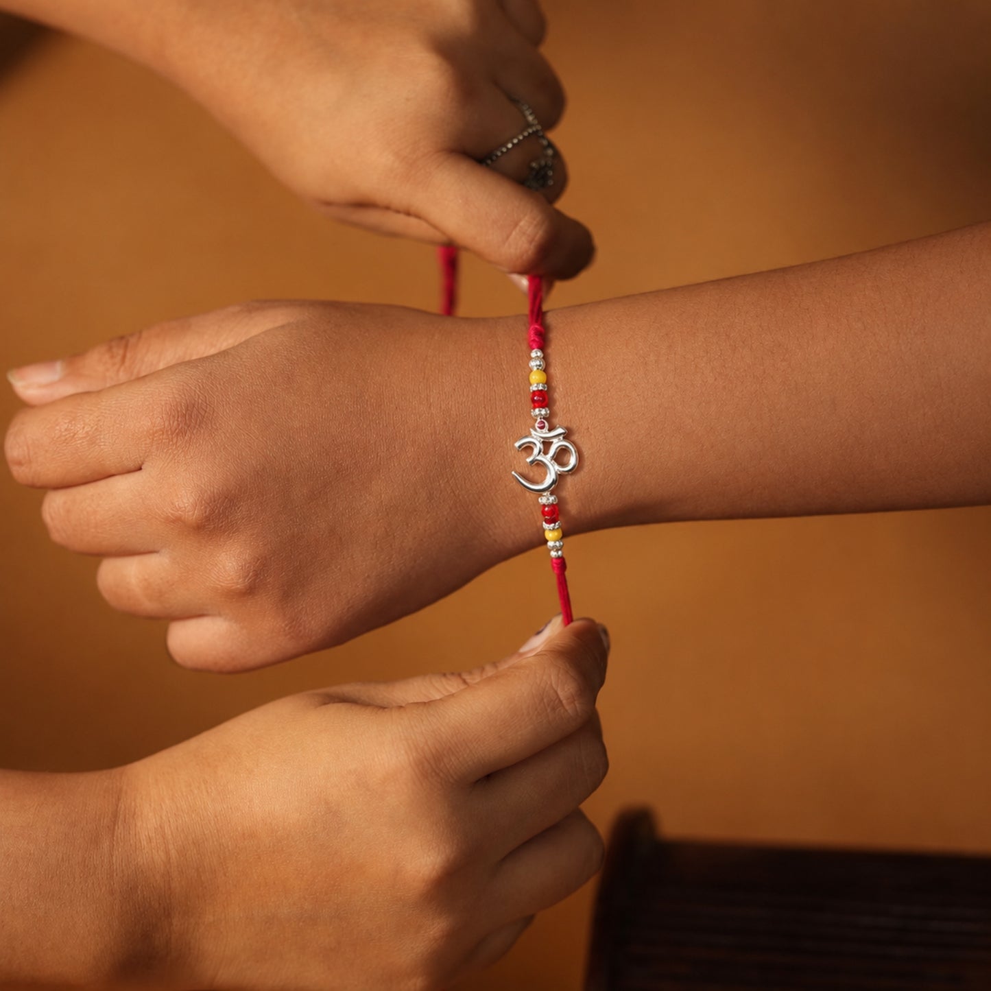 Om Rakhi