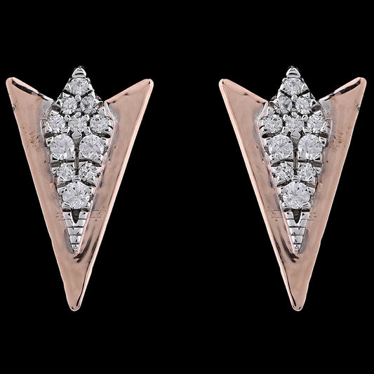 Elegant rose gold arrowhead earrings accented with a cluster of brilliant diamonds, exuding bold sophistication. A signature contemporary design by jnjbymadhuri.
