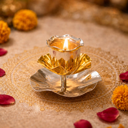 Rose Diya
