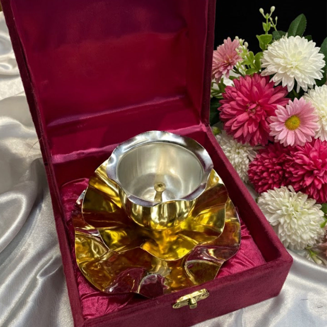 Rose Diya