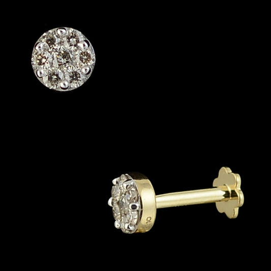 Elegant gold stud featuring a round cluster of brilliant diamonds, exuding timeless charm. A classic creation from jnjbymadhuri.
